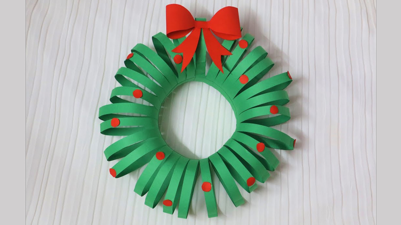 50+ diy paper decorations christmas ideas for a festive holiday season